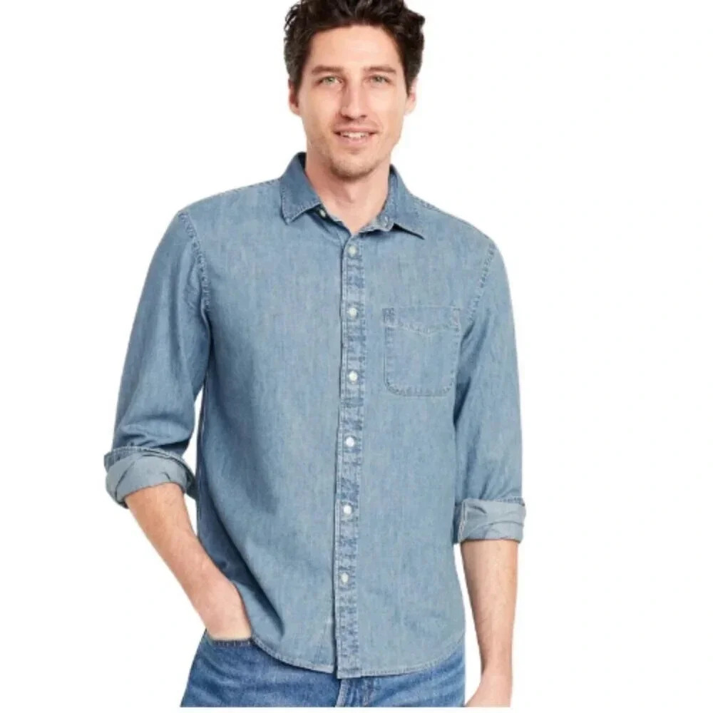 Old Navy Mens Small Chambray Everyday Button Shirt